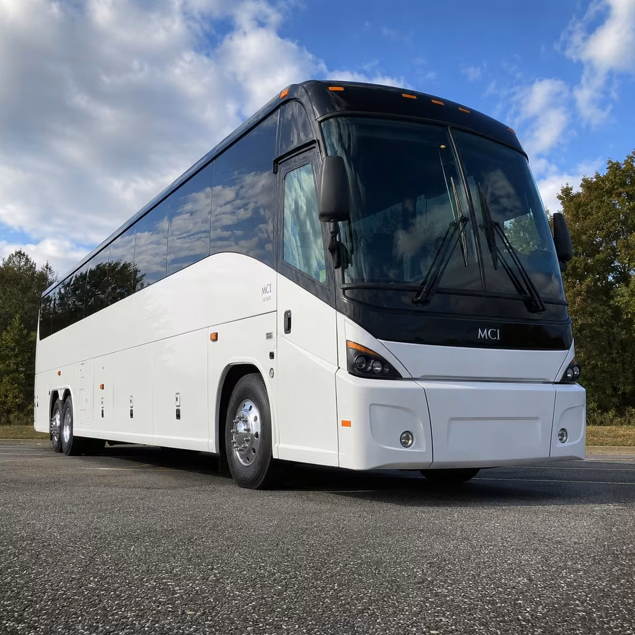 charter bus rentals for conferences events at the long beach convention center