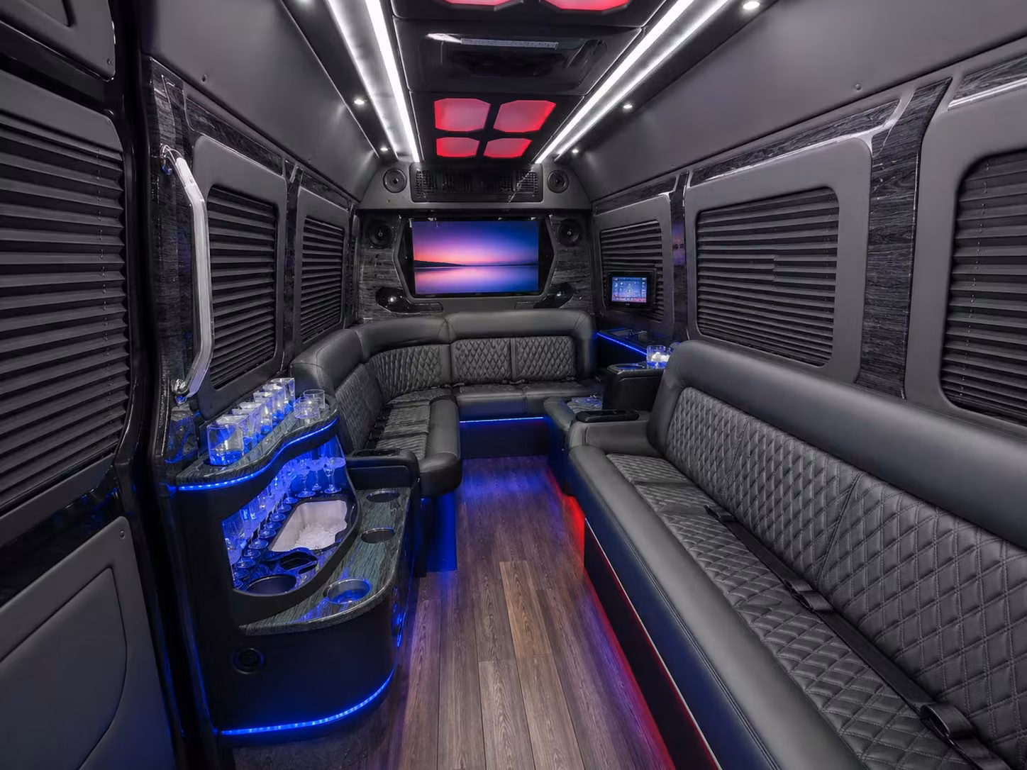 it s simple to set up a recurring long beach commuter shuttle with charterbusrentallongbeachca com