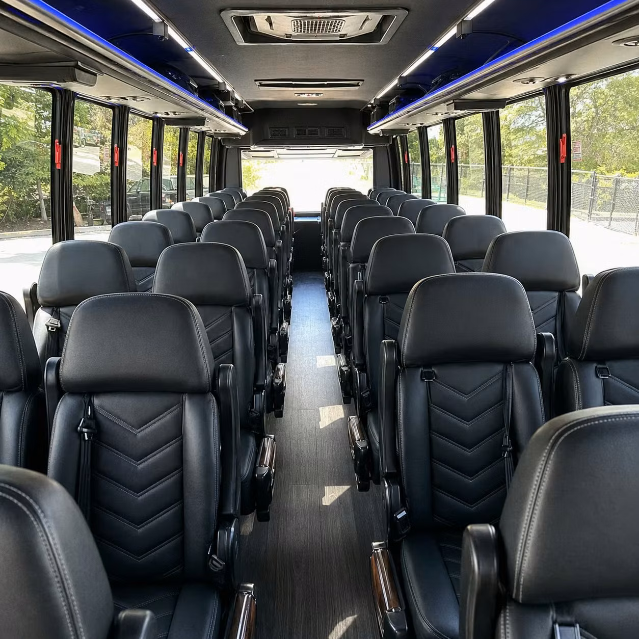 long beach 28 passenger minibus rental