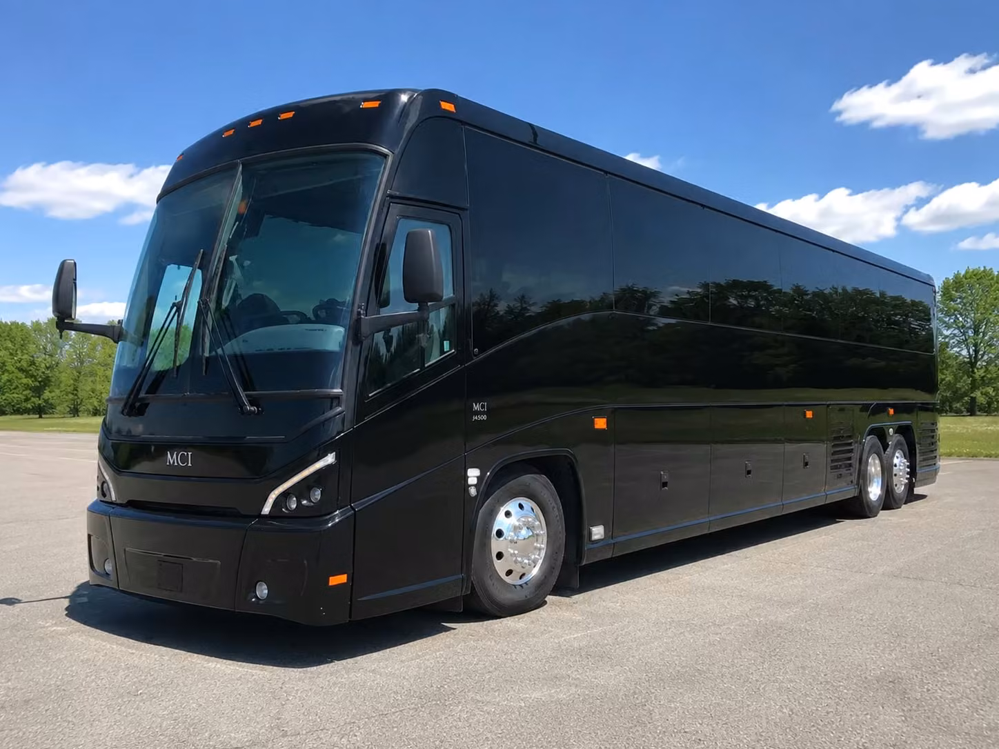 long beach airport corporate shuttle and executive transfer services