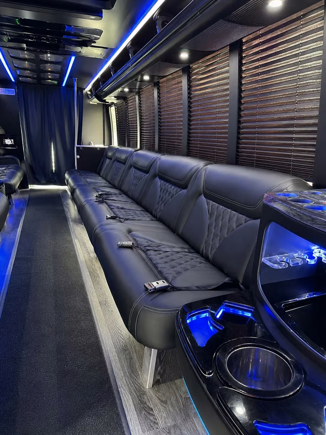 party bus rentals for concerts at the hollywood bowl from long beach