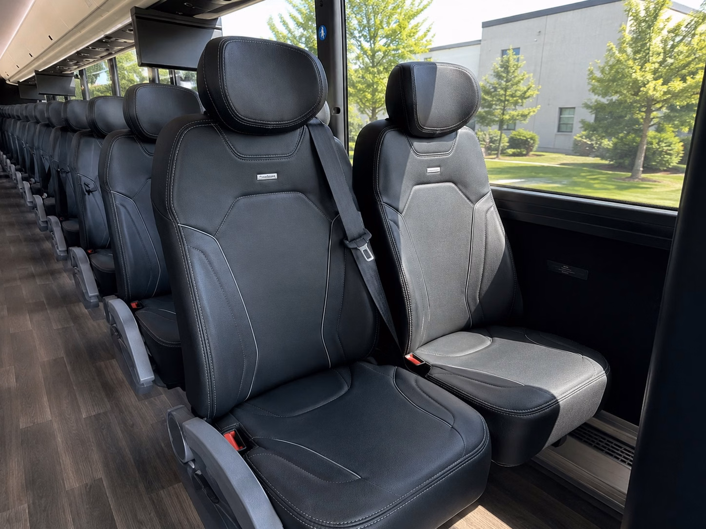 shuttle guests between long beach hotels and your ceremony venue without the parking headache